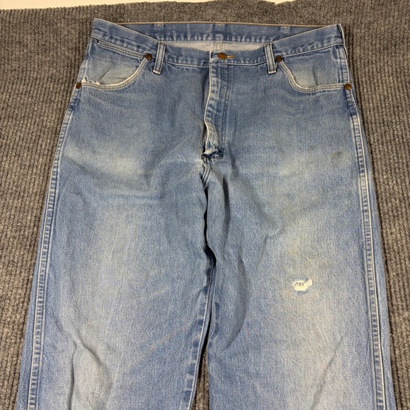 Vintage Wrangler Jeans Men's 35x36 Cowboy Cut Blue Denim Straight Leg 13MWZ - Picture 4 of 11